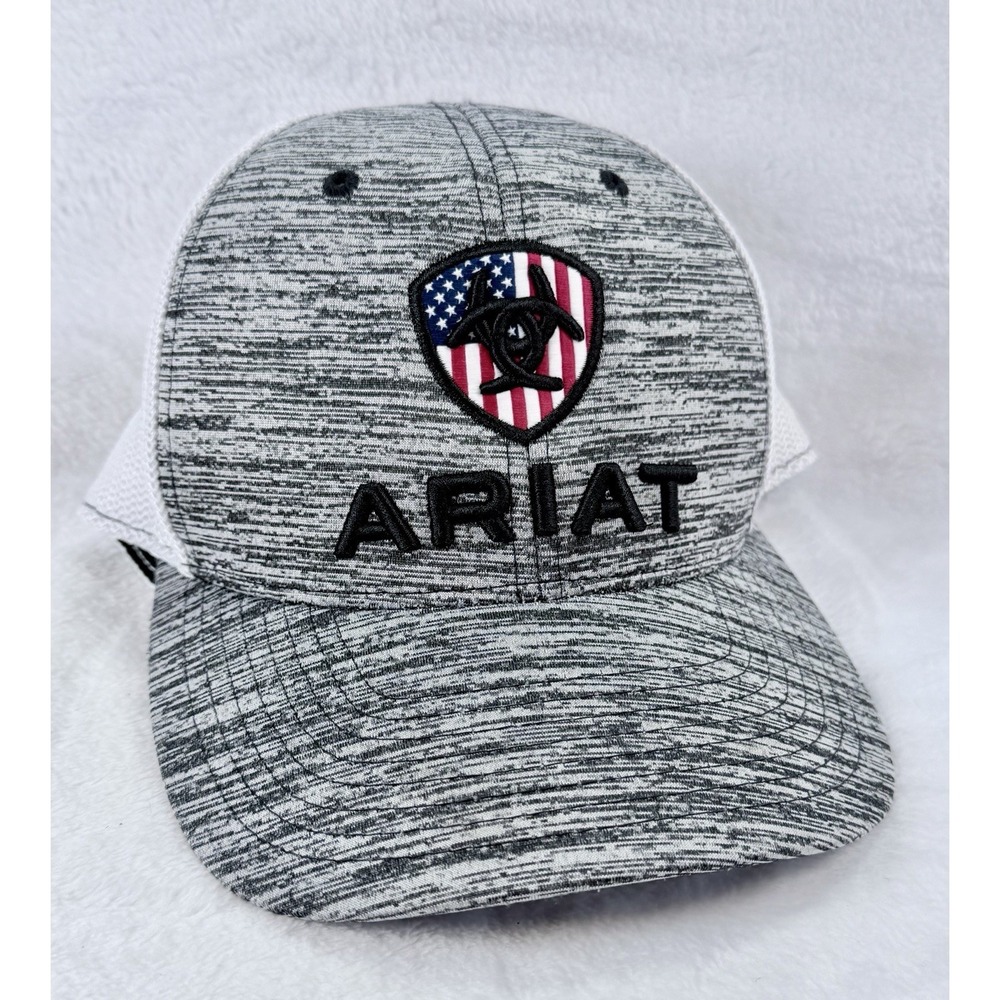 Ariat USA Flag‎ Snapback Mesh Back Trucker Hat Gray One Size Colorblock